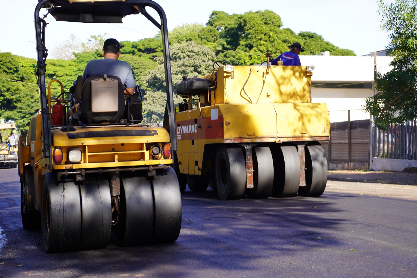 Prefeitura de Sarandi intensifica trabalho de recapeamento de vias na área central da cidade